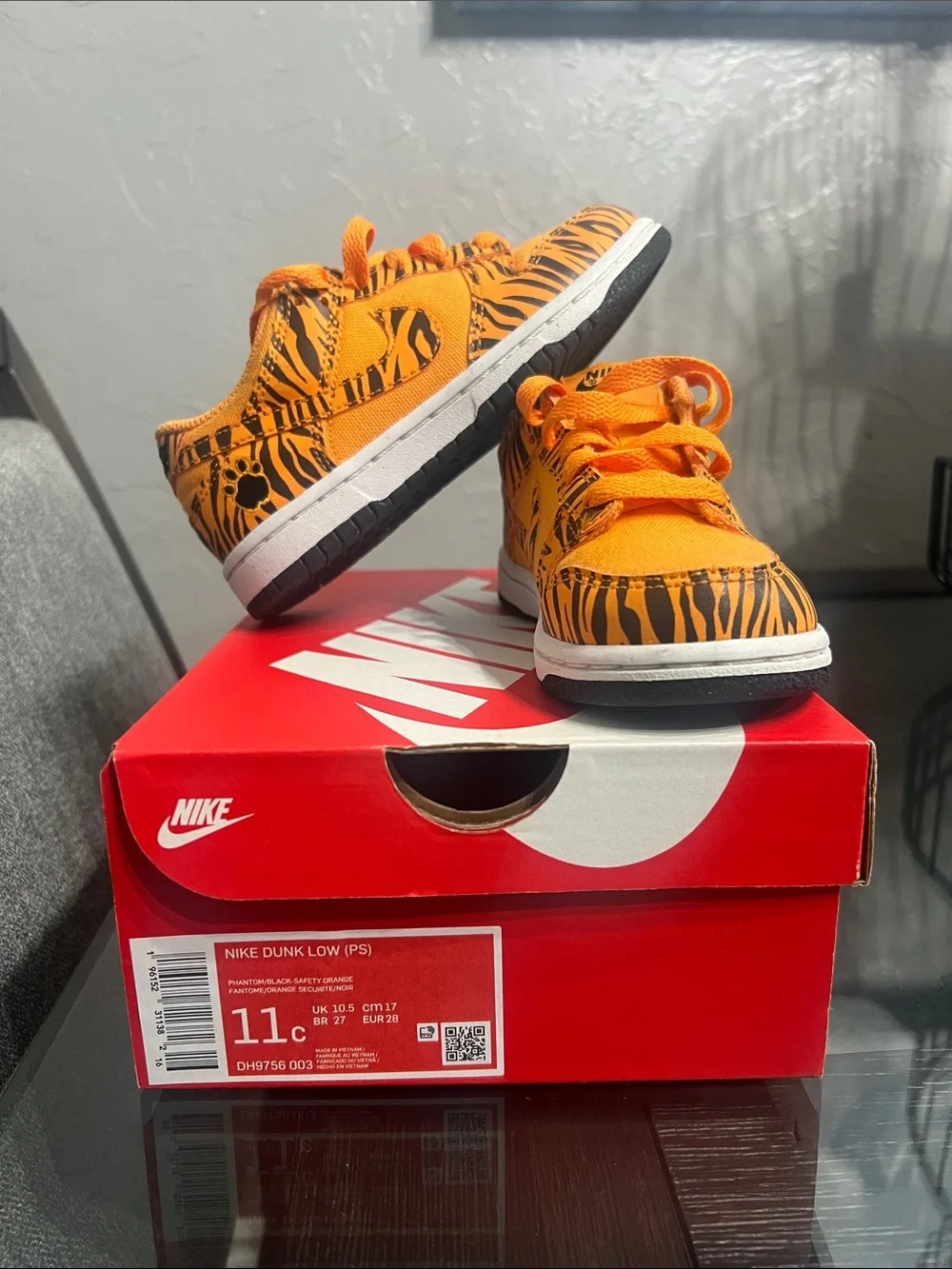 Nike Kids' Orange and Black Tiger-Print Low Top Sneakers